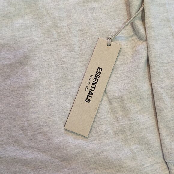 BNWT Fear of God Essentials Light Oatmeal Long Sleeve Shirt - Size S - Picture 2 of 7